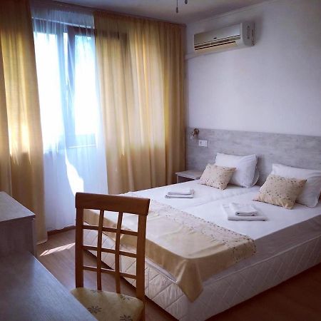Guest Rooms Southern Nights Varvara  Εξωτερικό φωτογραφία