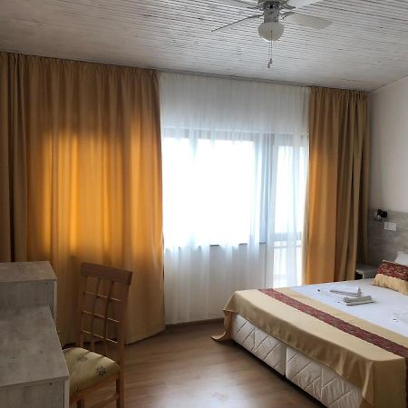 Guest Rooms Southern Nights Varvara  Εξωτερικό φωτογραφία