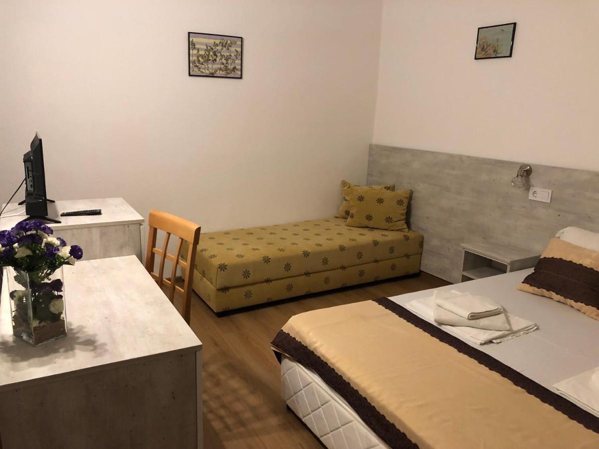 Guest Rooms Southern Nights Varvara  Εξωτερικό φωτογραφία